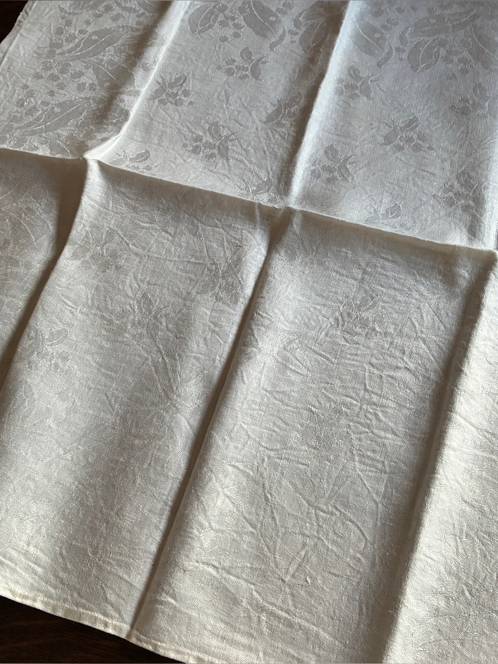 Vintage Ivory Damask Napkins - Unbranded